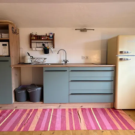 Schatzkisterl Apartmán Wörth